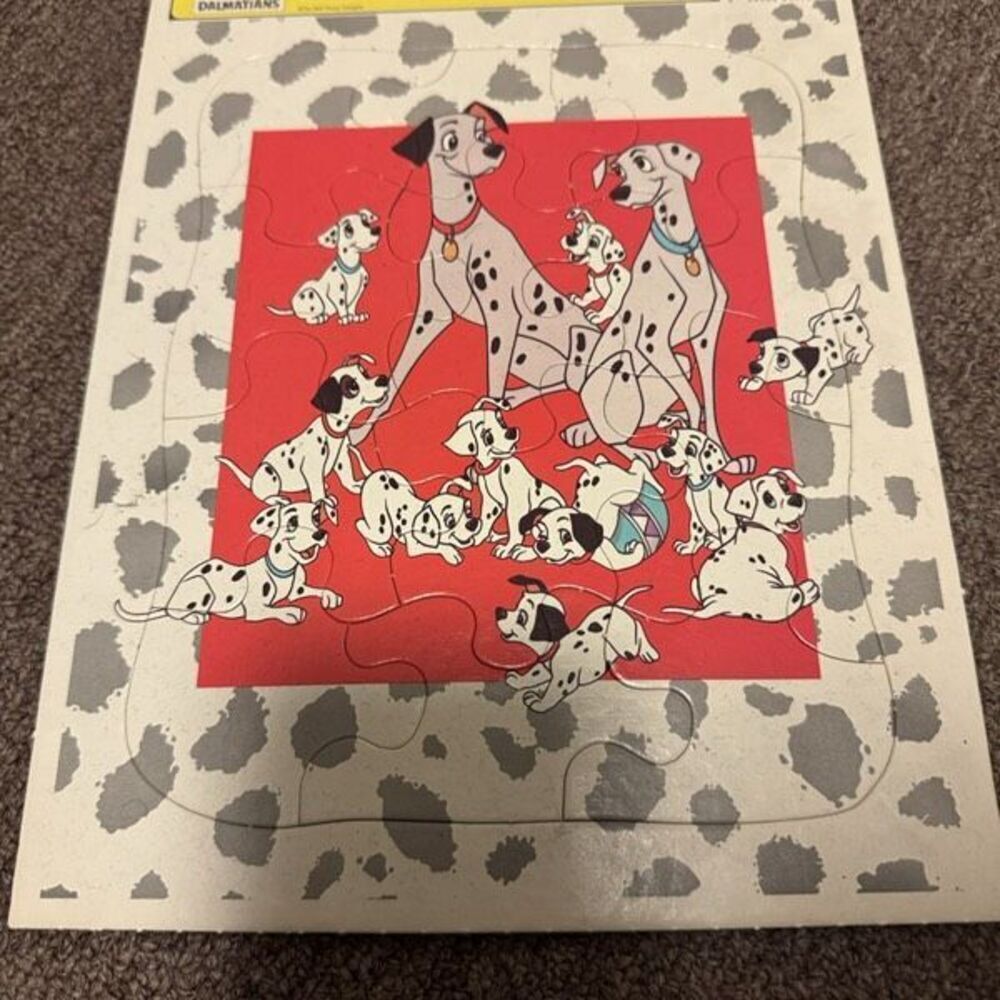 Walt Disney 101 Dalmatians frame tray vintage puzzle golden
